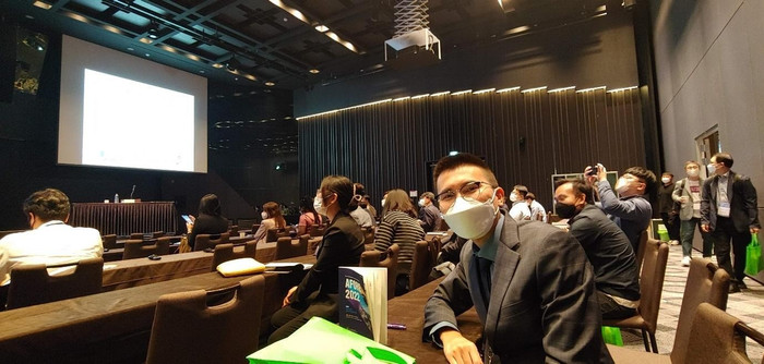 Tiến sĩ Giáp Văn Tiến tại Hội nghị Asia-Pacific Forum on Renewable Energy năm 2022. Ảnh: NVCC.