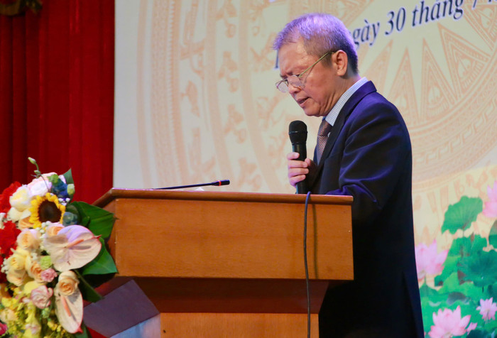 Giáo sư, Tiến sĩ, Thầy thuốc nhân dân Lê Ngọc Thành - Hiệu trưởng Trường Đại học Y Dược - Đại học Quốc gia Hà Nội. Ảnh: Phương Thảo z6855615781214-8437a5235fab2d8d43d8a4e4dffe7bc3.jpg