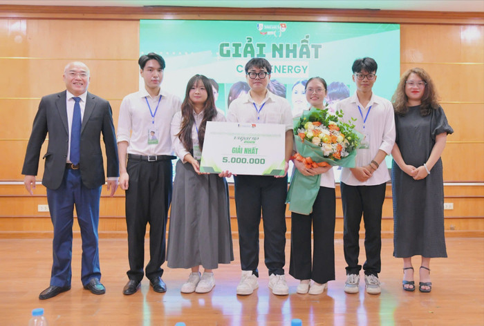 Sự kết hợp giữa khía cạnh khoa học, công nghệ xanh và ý nghĩa nhân văn đã giúp dự án giành được giải Nhất tại cuộc thi. Ảnh: NVCC. z7076792747187-95c993adc2e3127df2bd7cad37fab5c7-1113.jpg