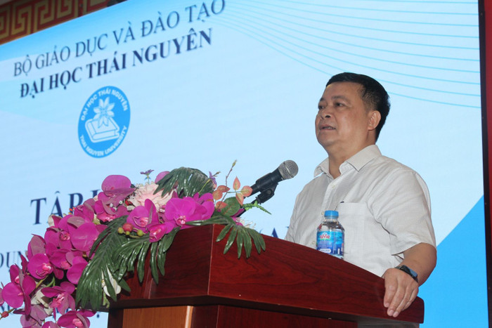 Phó Giáo sư, Tiến sĩ Nguyễn Hữu Công - Phó Giám đốc Đại học Thái Nguyên. Ảnh: website nhà trường 22-4-6.jpg