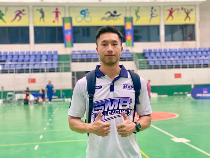 Anh Phan Đức Huy - huấn luyện viên đội bóng rổ nam Trường Đại học Ngoại thương. img-3759.jpg