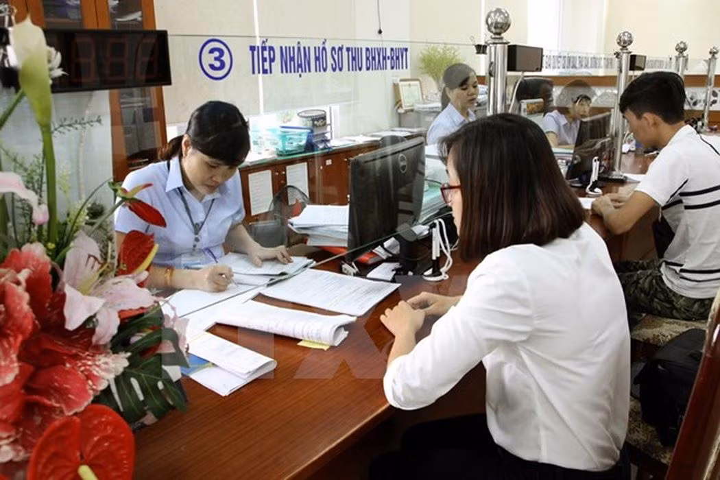 Sẽ tiến tới bỏ chế độ biên chế suốt đời