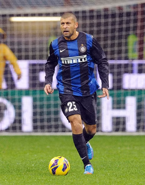 Chấm dứt mạch 49 trận bất bại của Juve ở Serie A khiến Inter phải trả giá khá đắt, khi 2 trung vệ rất quan trọng là Ranocchia và Samuel đều dính chấn thương.