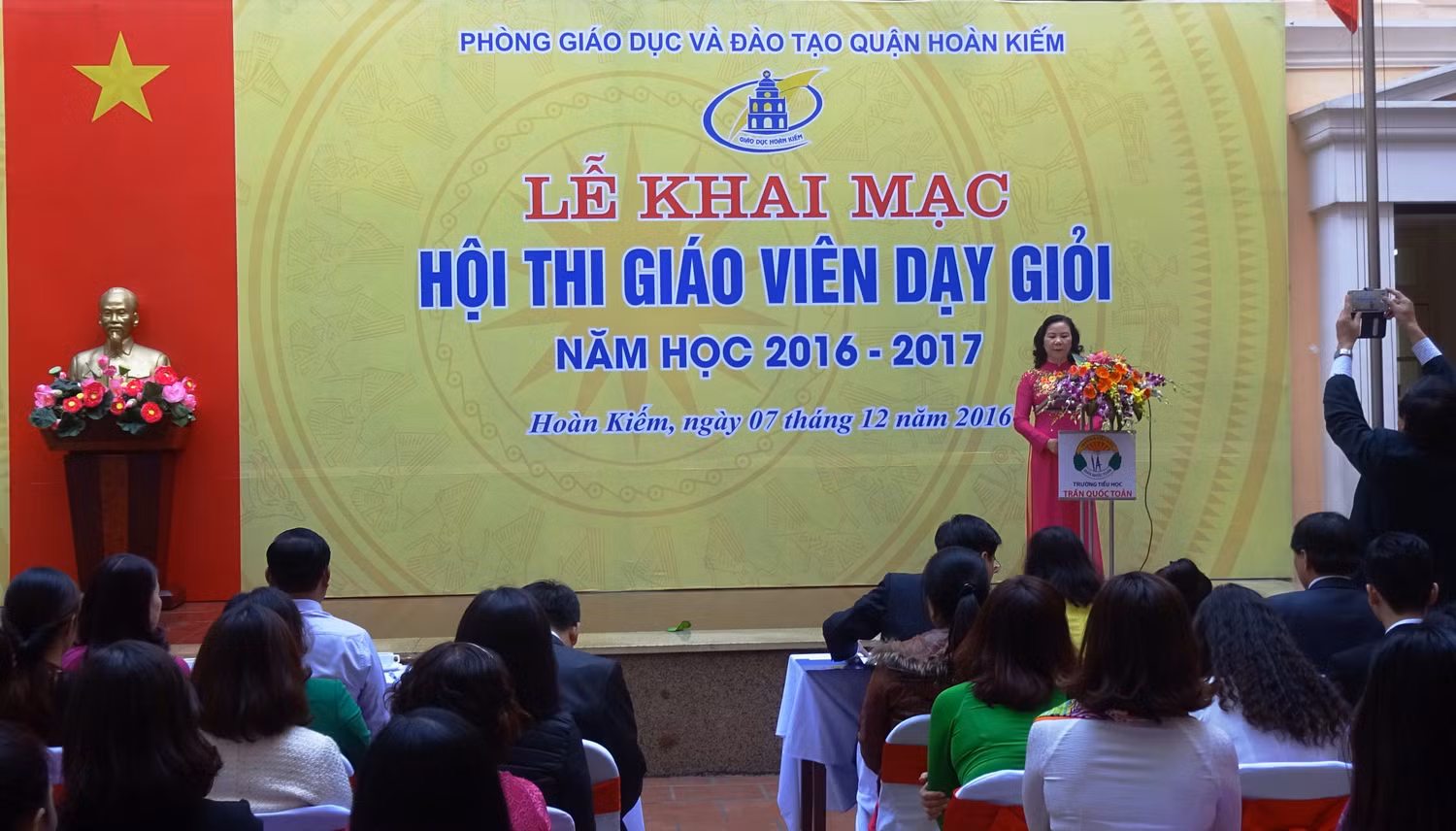 Hội thi giáo viên dạy giỏi sẽ ần đi vào thực chất (Ảnh: Hanoi.edu) Hội thi giáo viên dạy giỏi sẽ ần đi vào thực chất (Ảnh: Hanoi.edu)