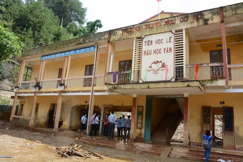 Trường Tiểu học, Trung học cơ sở Võ Thị Sáu, huyện Mù Cang Chải, Yên Bái tan hoang sau lũ Trường Tiểu học, Trung học cơ sở Võ Thị Sáu, huyện Mù Cang Chải, Yên Bái tan hoang sau lũ