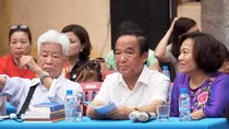 Thầy giáo tuổi 90 bàn về học đi đôi với hành thời xưa, thời nay ảnh 2