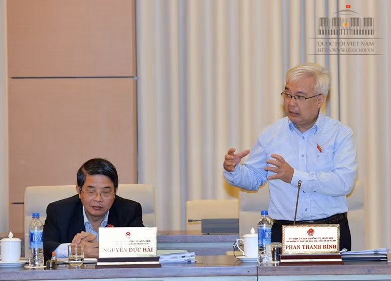 Ông Phan Thanh Bình, Chủ nhiệm Ủy ban Văn hóa Giáo dục Thanh niên, Thiếu niên, Nhi đồng của Quốc hội (ảnh quochoi.vn). Ông Phan Thanh Bình, Chủ nhiệm Ủy ban Văn hóa Giáo dục Thanh niên, Thiếu niên, Nhi đồng của Quốc hội (ảnh quochoi.vn).