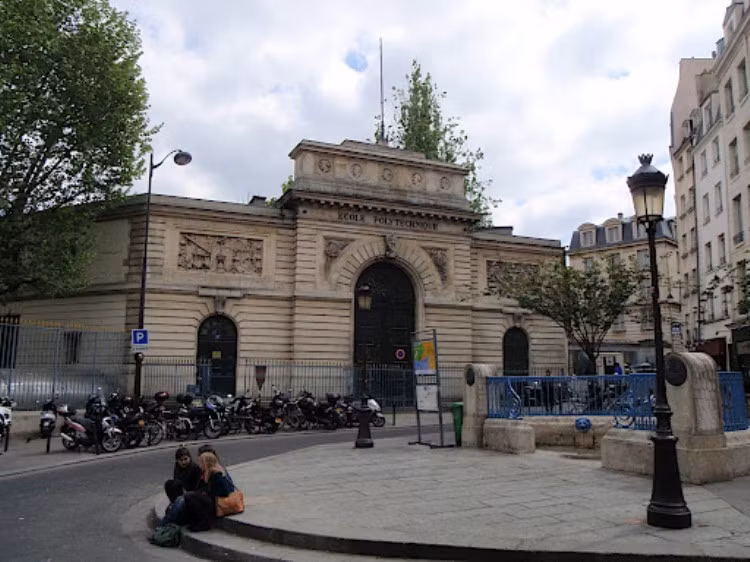 94. École Polytechnique, France