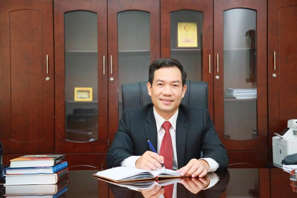 Phó Giáo sư, Tiến sĩ Lê Văn Cảnh là ứng viên giáo sư trẻ tuổi nhất năm 2022. (Ảnh: Trường Đại học Quốc tế, Đại học Quốc gia Thành phố Hồ Chí Minh).