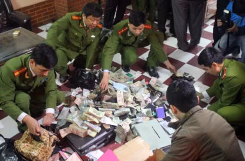 Hiện trường vụ bắt bạc Hiện trường vụ bắt bạc
