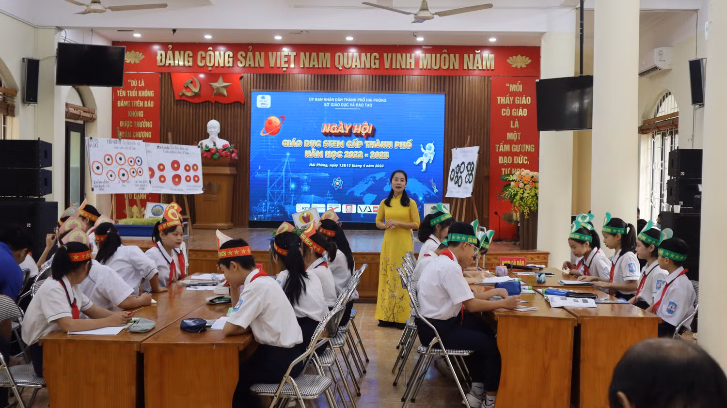 Tiết dạy minh hoạ trong ngày hội giáo dục STEM (Ảnh: LT) Tiết dạy minh hoạ trong ngày hội giáo dục STEM (Ảnh: LT)