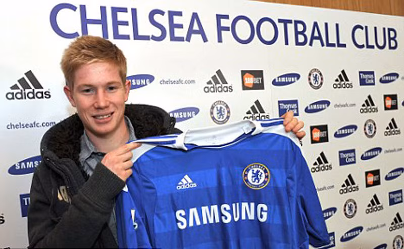 Chelsea đã hoàn tất thương vụ mua cầu thủ chạy cánh Kevin De Bruyne với giá 9 triệu bảng. Vậy thì De Bruyne là ai mà buộc Andre Villa-Boas phải bỏ ra một số tiền như thế để chiêu mộ?