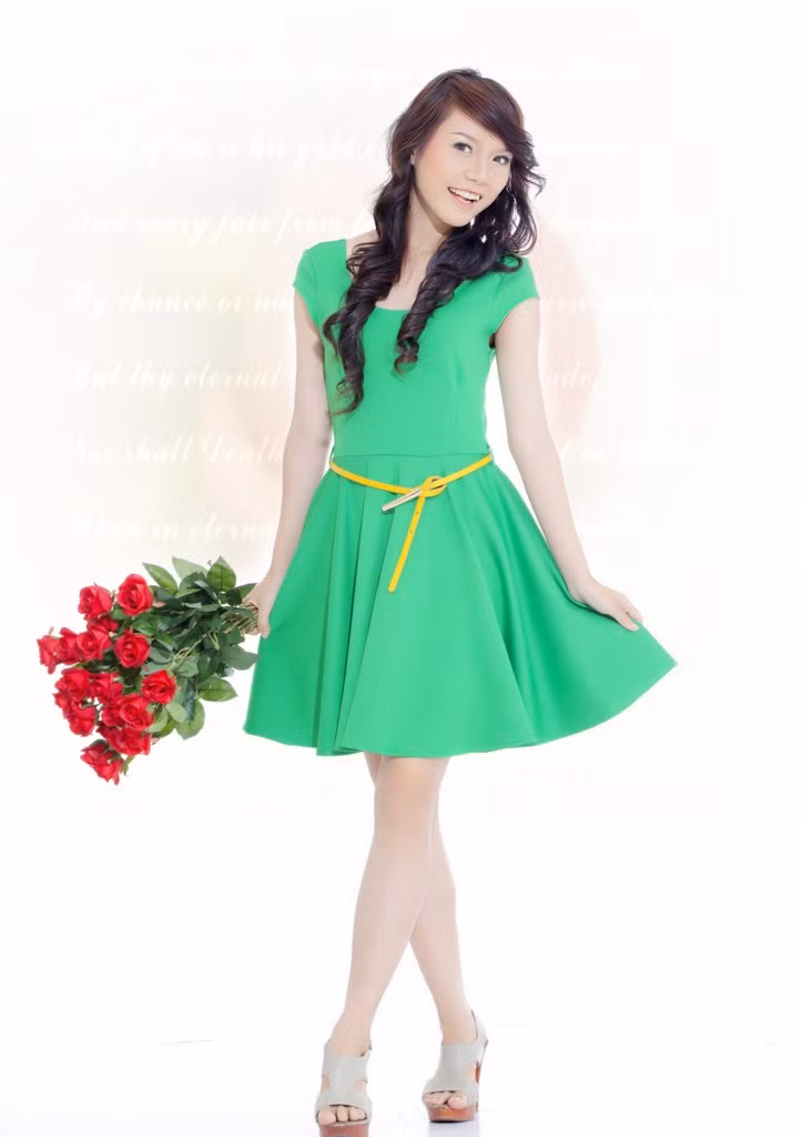 Như Thủy từng đoạt giải nhất trong hội thi Nét đẹp sư phạm và giải nhất múa đơn tại trường Đại học Sài Gòn Như Thủy từng đoạt giải nhất trong hội thi Nét đẹp sư phạm và giải nhất múa đơn tại trường Đại học Sài Gòn