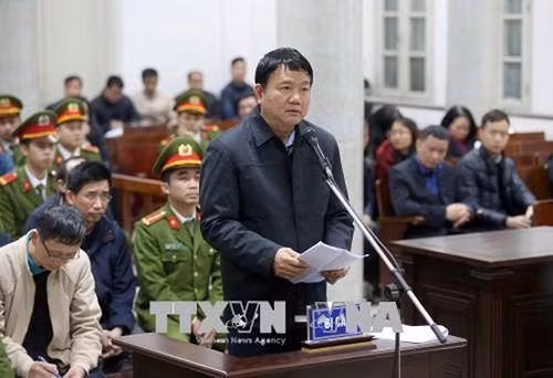 Bị cáo Đinh La Thăng tại tòa (Ảnh tư liệu: TTXVN).