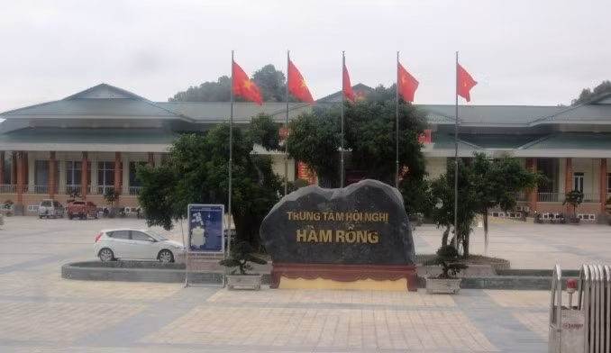 Ủy ban nhân dân thành phố Thanh Hóa. Ảnh: Xuân Quang. Ủy ban nhân dân thành phố Thanh Hóa. Ảnh: Xuân Quang.