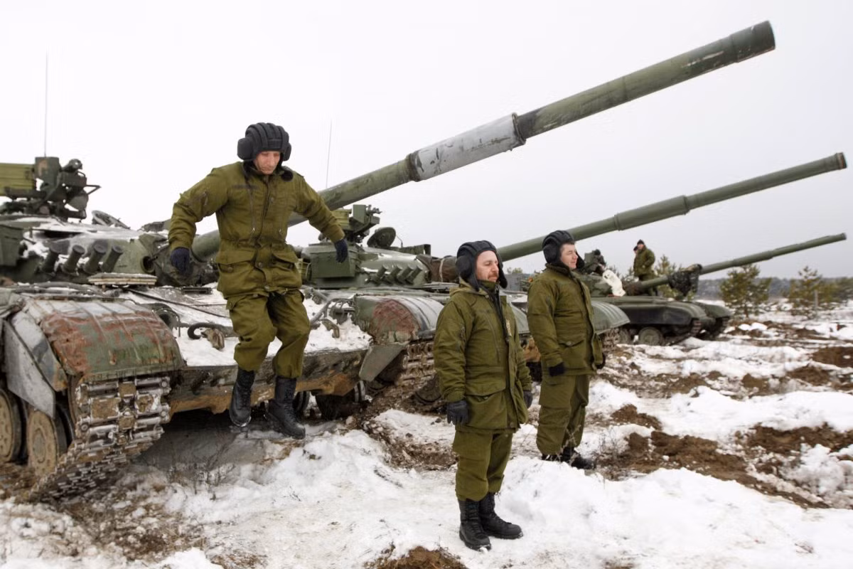 Quân đội Ukraine có thể trở nên mạnh mẽ nếu biết cải tổ đúng cách. Quân đội Ukraine có thể trở nên mạnh mẽ nếu biết cải tổ đúng cách.
