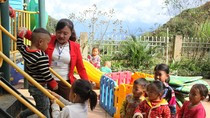 Cô giáo Tuyết trên đỉnh Pà Vầy Sủ
