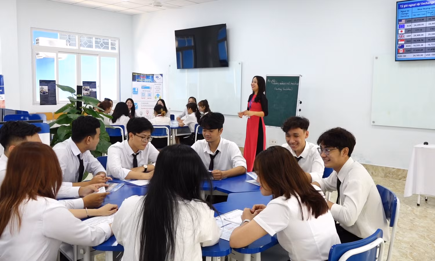 Tiết học nghiệp vụ ngân hàng.png