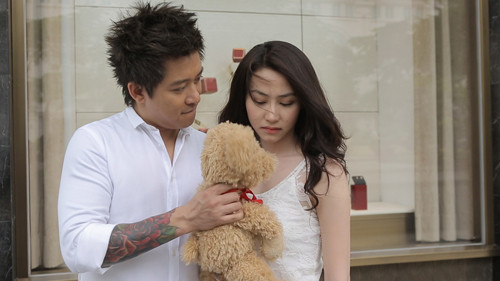 Có thể, câu chuyện mà Tuấn Hưng tái hiện lại trong MV của mình chưa lột tả được hết ý nghĩa sâu sắc của câu chuyện nhưng quả thật, khi đọc được câu chuyện này, nó đã mang đến cho anh những cảm xúc mãnh liệt. Có thể, câu chuyện mà Tuấn Hưng tái hiện lại trong MV của mình chưa lột tả được hết ý nghĩa sâu sắc của câu chuyện nhưng quả thật, khi đọc được câu chuyện này, nó đã mang đến cho anh những cảm xúc mãnh liệt.