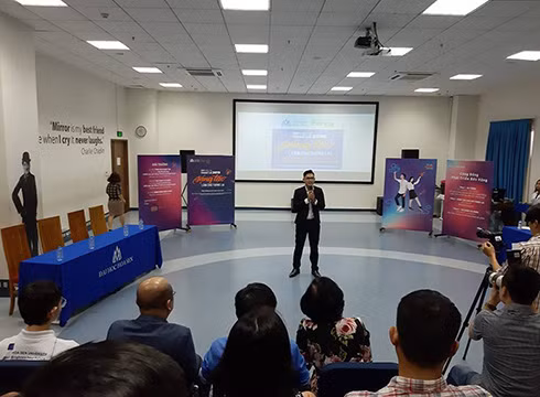 Phát động cuộc thi Nhà thiết kế tương lai ở Trường Đại học Hoa Sen vào ngày 27/12 (ảnh: P.L) Phát động cuộc thi Nhà thiết kế tương lai ở Trường Đại học Hoa Sen vào ngày 27/12 (ảnh: P.L)