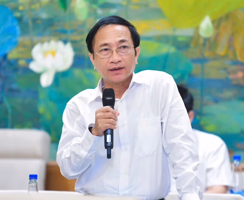 Tiến sĩ Hoàng Ngọc Vinh - nguyên Vụ trưởng Vụ Giáo dục chuyên nghiệp (Bộ Giáo dục và Đào tạo). Ảnh: NVCC.