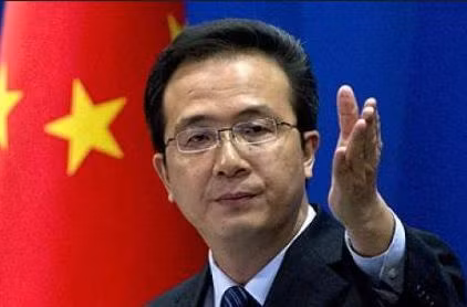 Hồng Lỗi, người phát ngôn Bộ Ngoại giao Trung Quốc. Hồng Lỗi, người phát ngôn Bộ Ngoại giao Trung Quốc.