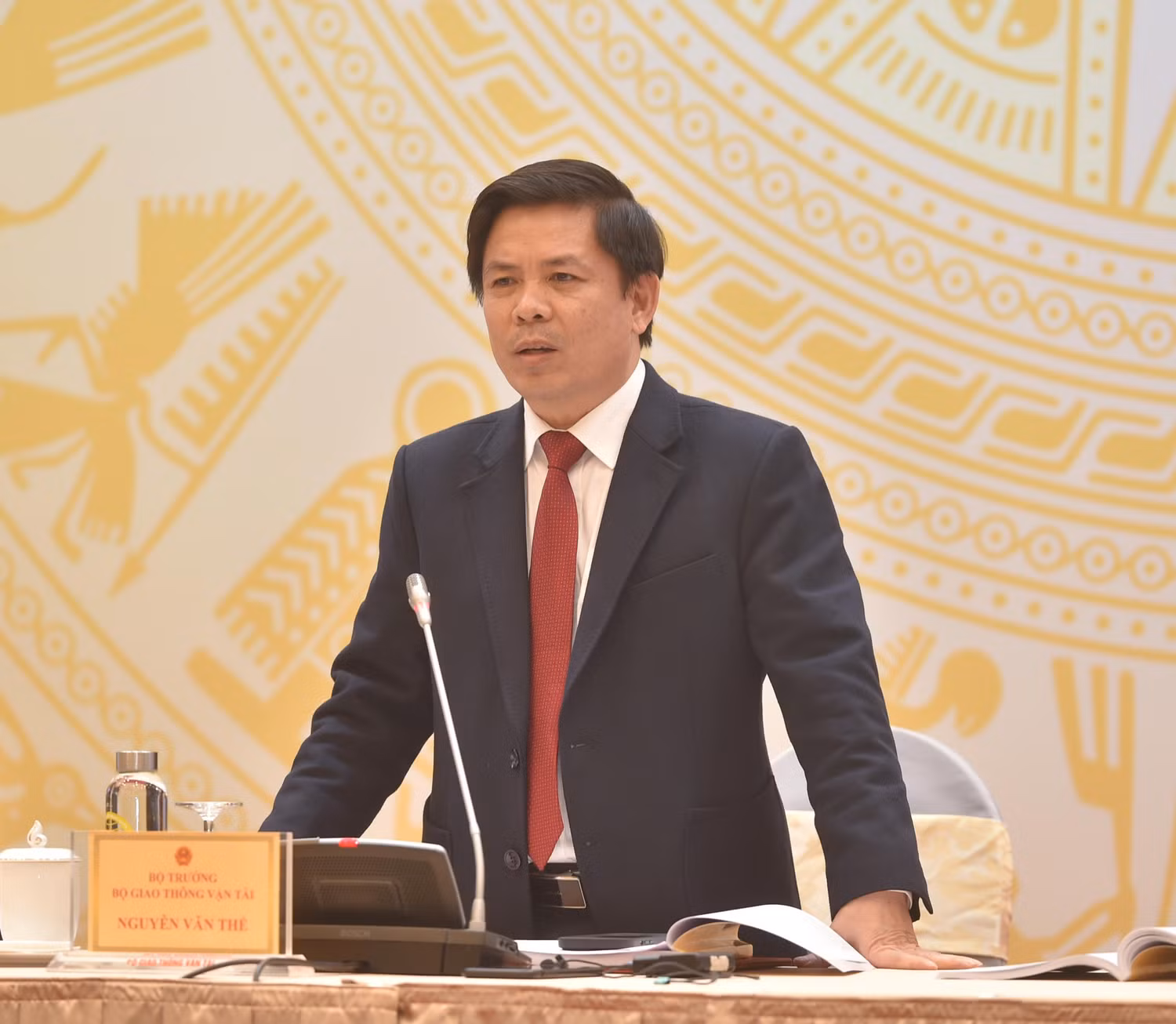 Bộ trưởng Bộ Giao thông vận tải Nguyễn Văn Thể: "Nếu không có sự chỉ đạo quyết liệt của Chính phủ, Thủ tướng Chính phủ, chắc chắn Bộ Giao thông vận tải sẽ khó hoàn thành được nhiệm vụ". Ảnh: VGP/Đức Tuân