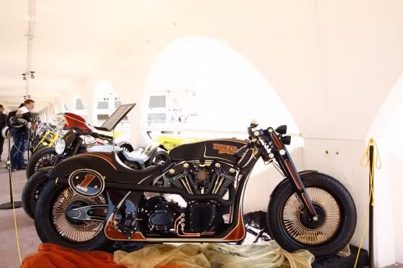 Chiêm ngưỡng hàng nghìn mô tô khủng xuất hiện tại lễ hội Biker Fest ảnh 7 Chiêm ngưỡng hàng nghìn mô tô khủng xuất hiện tại lễ hội Biker Fest ảnh 7