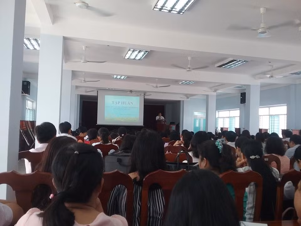 Đồng chí Nguyễn Văn Ba phát biểu chỉ đạo chương trình tập huấn. Ảnh: Sơn Quang Huyến Đồng chí Nguyễn Văn Ba phát biểu chỉ đạo chương trình tập huấn. Ảnh: Sơn Quang Huyến