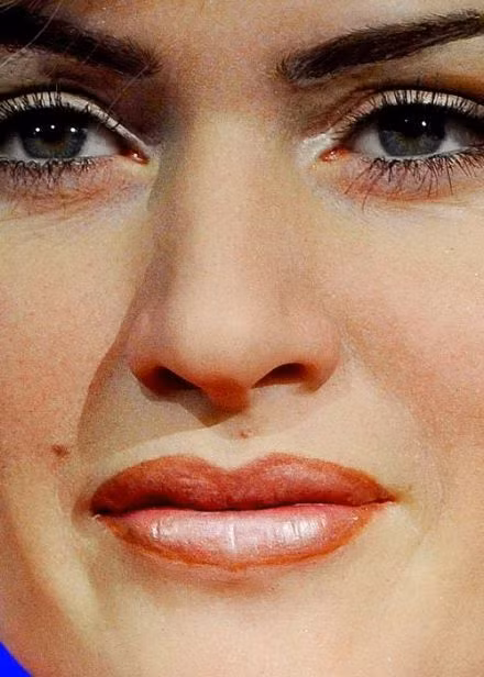 Kate Winslet da đã nhăn, nhan sắc xuống cấp trầm trọng.