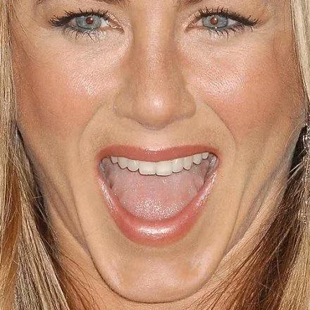 Jennifer Aniston cũng không còn trẻ.