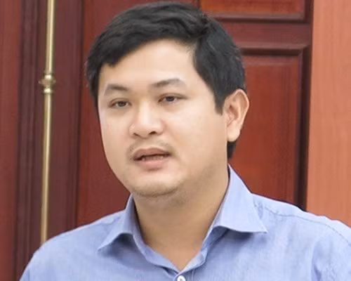 Ông Lê Phước Hoài Bảo bị đình chỉ công tác để thực hiện các bước kiểm điểm sau thông báo vi phạm. Ảnh: Báo Quảng Nam Ông Lê Phước Hoài Bảo bị đình chỉ công tác để thực hiện các bước kiểm điểm sau thông báo vi phạm. Ảnh: Báo Quảng Nam