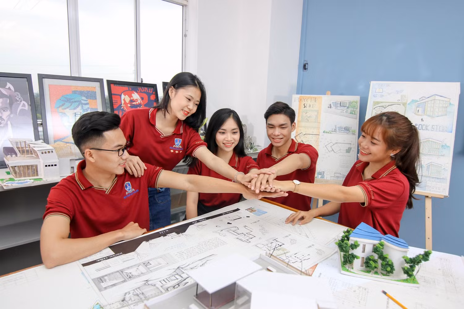 Trong năm 2022, Trường Đại học Nguyễn Tất Thành sẽ dành tặng nhiều suất học bổng cho sinh viên