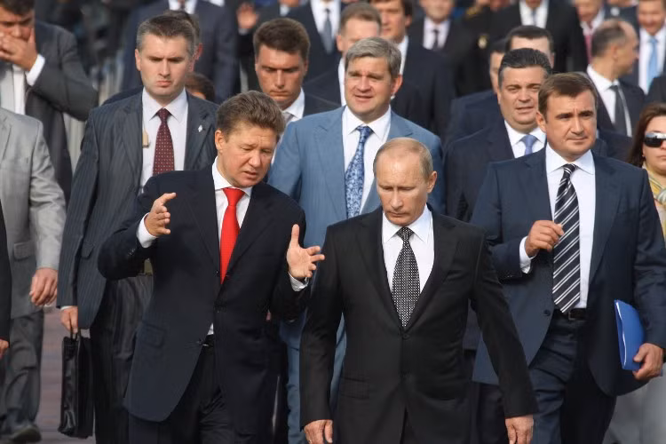 Tổng thống Nga Putin tới thăm Vladivostok Tổng thống Nga Putin tới thăm Vladivostok