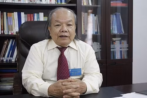 GS. Trần Hữu Nghị, hiệu trưởng Trường Đại học DL Hải Phòng cho biết, bản thân ông nếu có con cũng không muốn con mình vào trường ngoài công lập, bởi hiện còn đang có sự bất công bằng bao cấp học phí. Ảnh Xuân Trung GS. Trần Hữu Nghị, hiệu trưởng Trường Đại học DL Hải Phòng cho biết, bản thân ông nếu có con cũng không muốn con mình vào trường ngoài công lập, bởi hiện còn đang có sự bất công bằng bao cấp học phí. Ảnh Xuân Trung