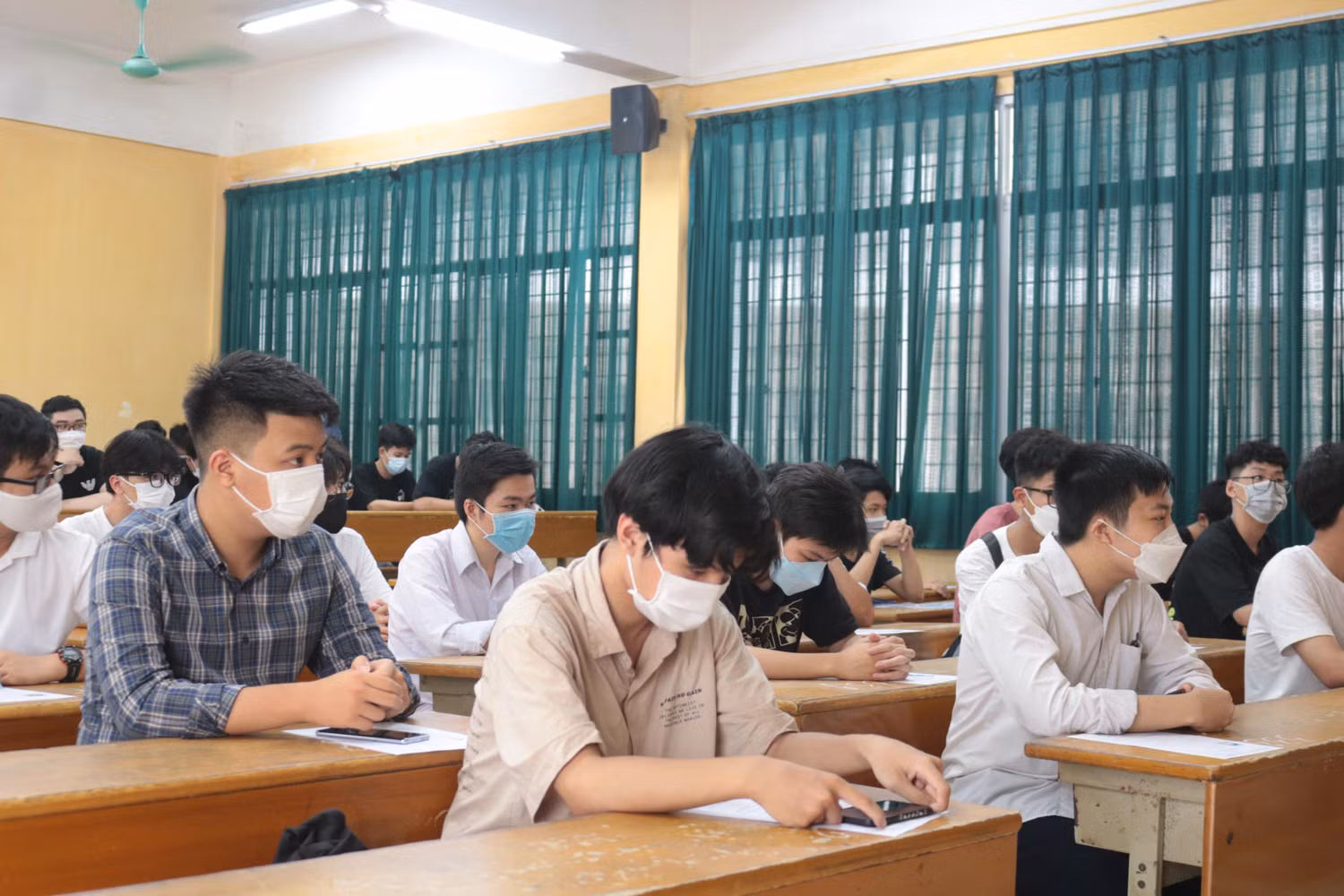 Nhiều trường Đại học "top" đầu hiện nay đang giới hạn lại số lượng chỉ tiêu tuyển sinh bằng kết quả bài thi tốt nghiệp Trung học phổ thông. Ảnh: Doãn Nhàn