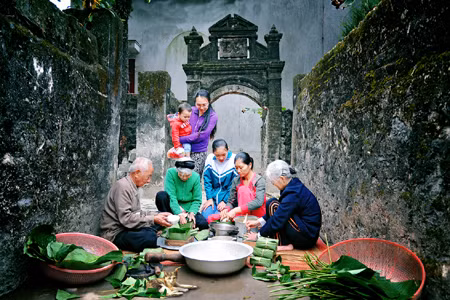 Mười khác biệt Tết xưa và nay qua góc nhìn của Giáo sư Nguyễn Lân Dũng ảnh 6