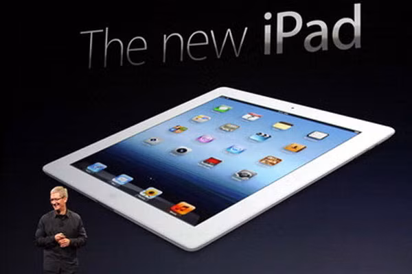 Máy tính bảng iPad 2012: Thế hệ thứ 3 của iPad có những đặc điểm nổi bật nhất so với thế hệ 2 như: màn hình công nghệ Retina cho chất lượng hiển thị hình ảnh tốt hơn một cách đáng kể, máy ảnh số với độ phân giải 5 megapixel, và có phiên bản tích hợp công nghệ dữ liệu 4G (LTE). Giá tham khảo: từ 13,7 triệu đồng Máy tính bảng iPad 2012: Thế hệ thứ 3 của iPad có những đặc điểm nổi bật nhất so với thế hệ 2 như: màn hình công nghệ Retina cho chất lượng hiển thị hình ảnh tốt hơn một cách đáng kể, máy ảnh số với độ phân giải 5 megapixel, và có phiên bản tích hợp công nghệ dữ liệu 4G (LTE). Giá tham khảo: từ 13,7 triệu đồng