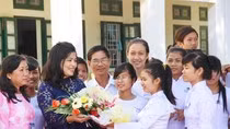 Trong tình hiện nay, vai trò của người giáo viên còn được nâng cao (Ảnh minh họa:giaoduc.net.vn)