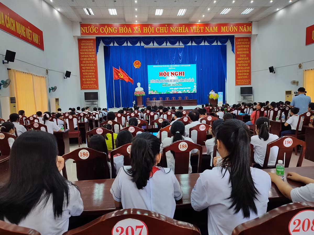 gdvn-tuyên dương.jpg