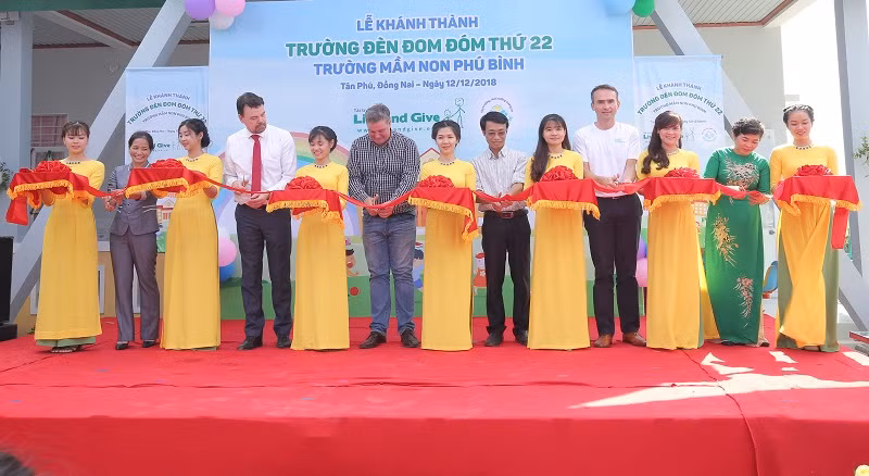 Ngôi trường Đèn Đom Đóm thứ 22 đã được khánh thành trong năm 2018.