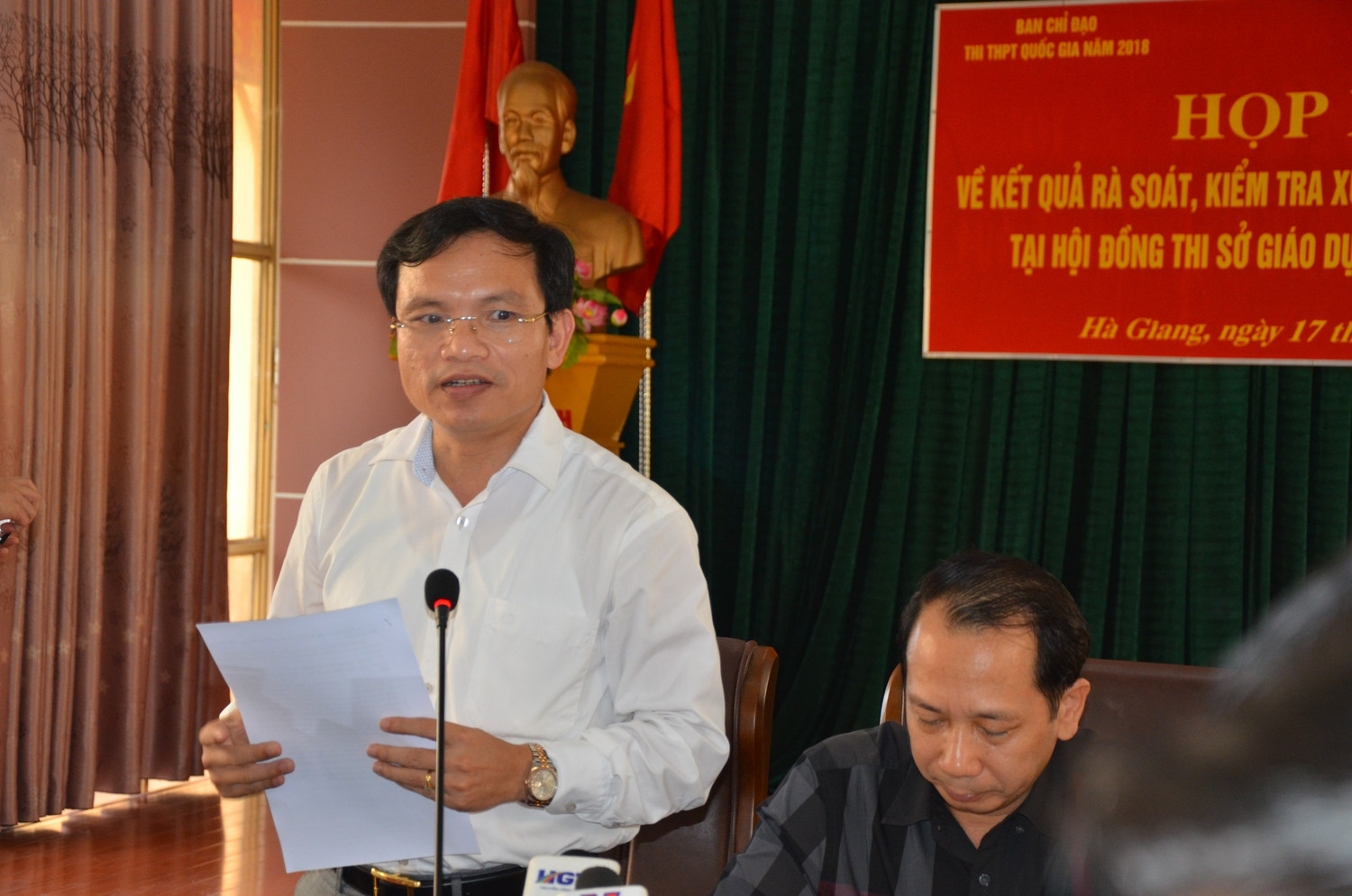 Họp báo công bố kết quả xử lý kết quả điểm thi bất thường tại Hà Giang. (ảnh: LC) Họp báo công bố kết quả xử lý kết quả điểm thi bất thường tại Hà Giang. (ảnh: LC)