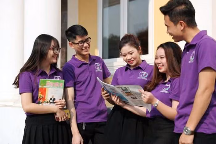 Ngành giáo dục cần có chính sách thu hút được nhiều người giỏi. Ảnh minh họa: Báo Giáo dục và Thời đại Ngành giáo dục cần có chính sách thu hút được nhiều người giỏi. Ảnh minh họa: Báo Giáo dục và Thời đại