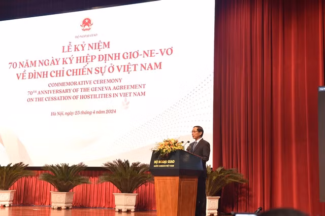 Bộ trưởng Bộ Ngoại giao Bùi Thanh Sơn trình bày diễn văn tại buổi lễ. Ảnh: VGP/Hải Minh
