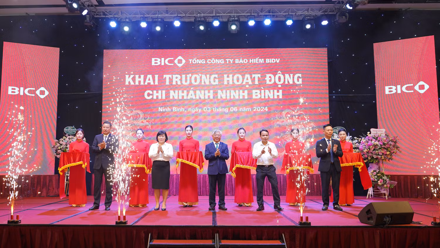 Nghi le cat bang khai truong BIC Ninh Binh.jpg