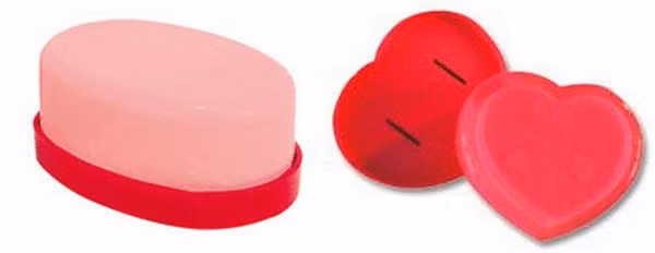 3. Bánh xà phòng tự động rung - Vibrating Automatic Soap Bánh xà phòng thông minh này biết rung để tạo ra bọt mà bạn không cần phải chà bằng tay như thông thường. Bộ phận rung được đặt sâu bên trong bánh xà phòng và sẽ tự rung ngay khi bạn đặt tay vào nó. Với sản phẩm này, bạn sẽ không phải bận tâm mỗi lần đi rửa tay nữa.