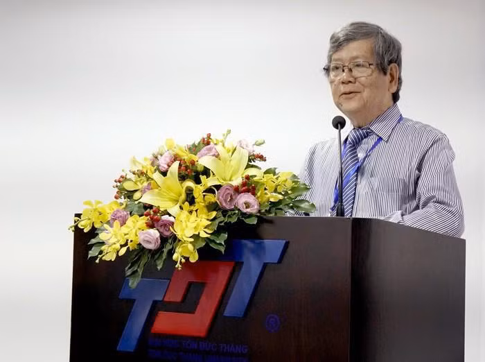 Tiến sĩ Vũ Ngọc Hoàng - nguyên Ủy viên Trung ương Đảng, nguyên Phó trưởng ban thường trực Ban Tuyên giáo Trung ương, hiện là Chủ tịch Hiệp hội Các trường đại học, cao đẳng Việt Nam (ảnh: T.L) Tiến sĩ Vũ Ngọc Hoàng - nguyên Ủy viên Trung ương Đảng, nguyên Phó trưởng ban thường trực Ban Tuyên giáo Trung ương, hiện là Chủ tịch Hiệp hội Các trường đại học, cao đẳng Việt Nam (ảnh: T.L)
