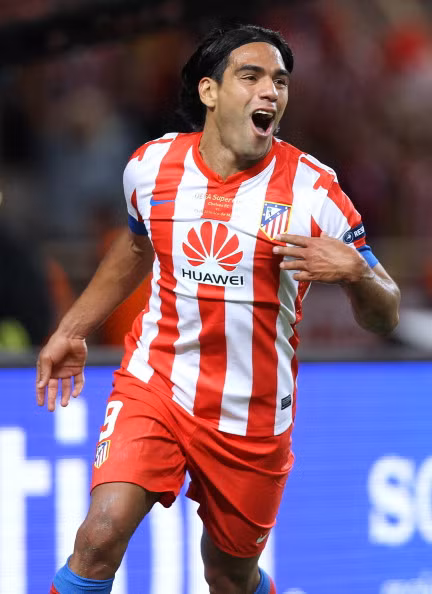 Chelsea chuẩn bị chi đậm để có được Falcao.