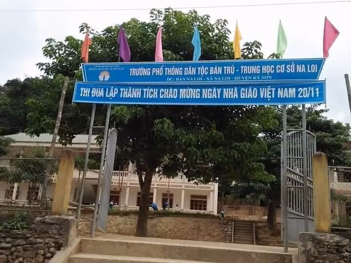 Trường Phổ thông dân tộc bán trú – Trung học cơ sở Na Loi huyện Kỳ Sơn tỉnh Nghệ An (Ảnh CTV)