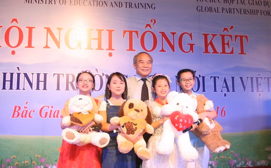 “Tích hợp” 5 không, Bộ Giáo dục đang xây lâu đài trên cát ảnh 4